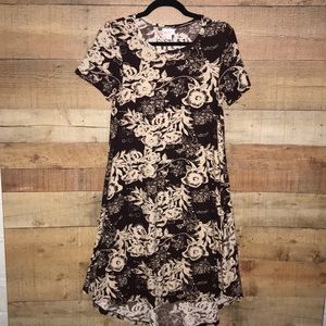 XS LulaRoe Carly